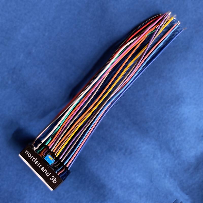 Overhead view of Nordstrand 3B Preamp Module