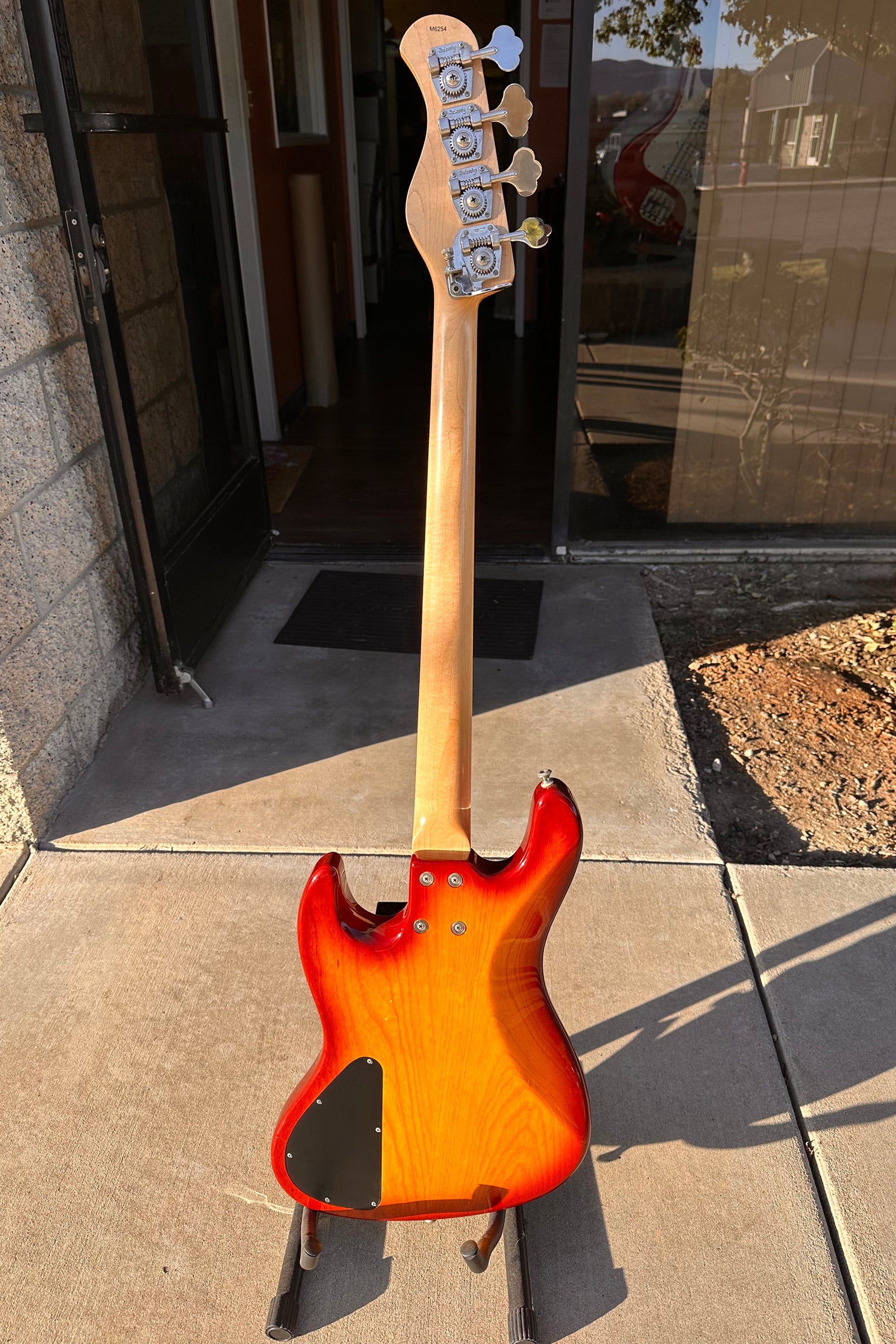 Sadowsky Metro RV4 Cherry Burst 4-String Pre-owned