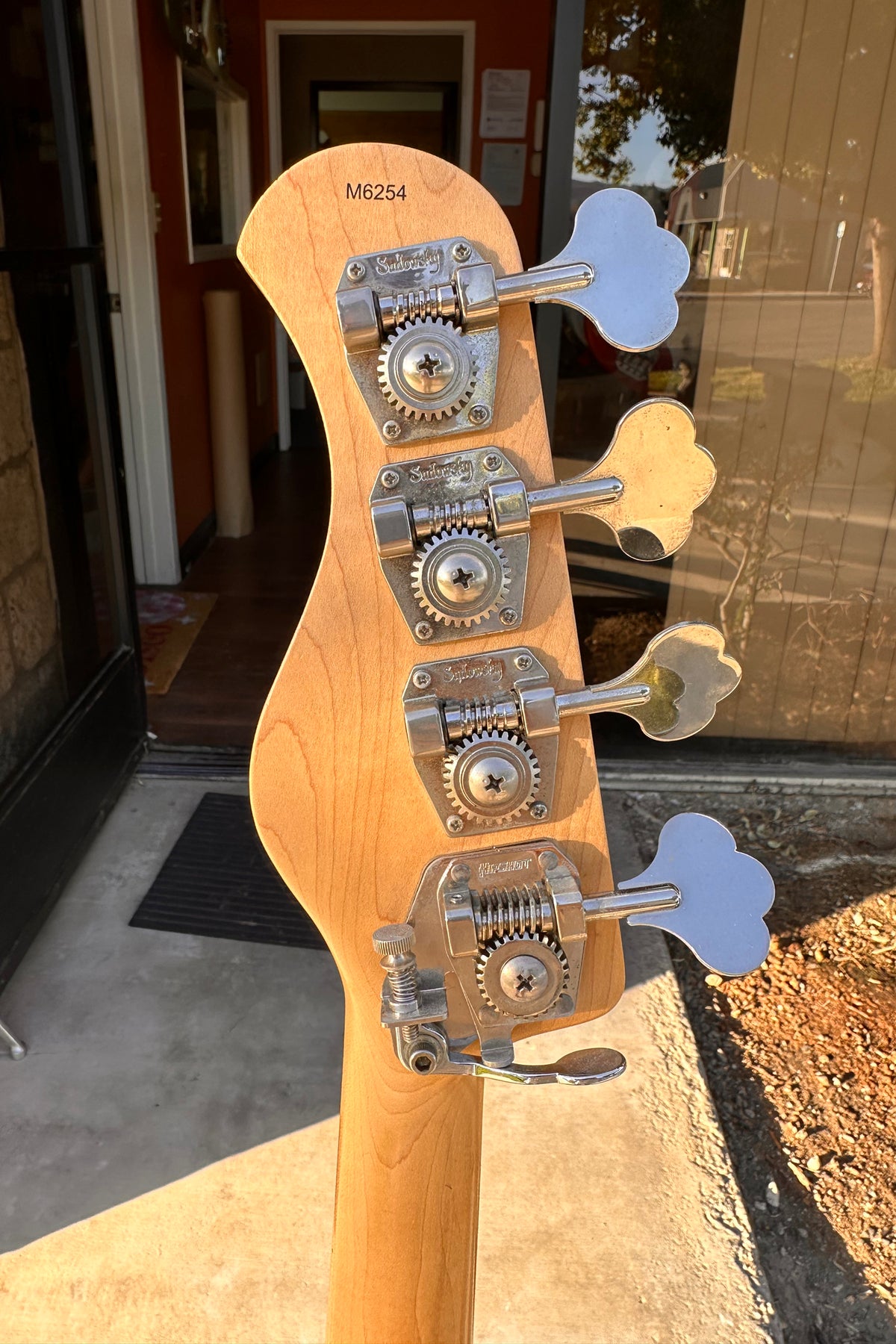Sadowsky Metro RV4 Cherry Burst 4-String Pre-owned