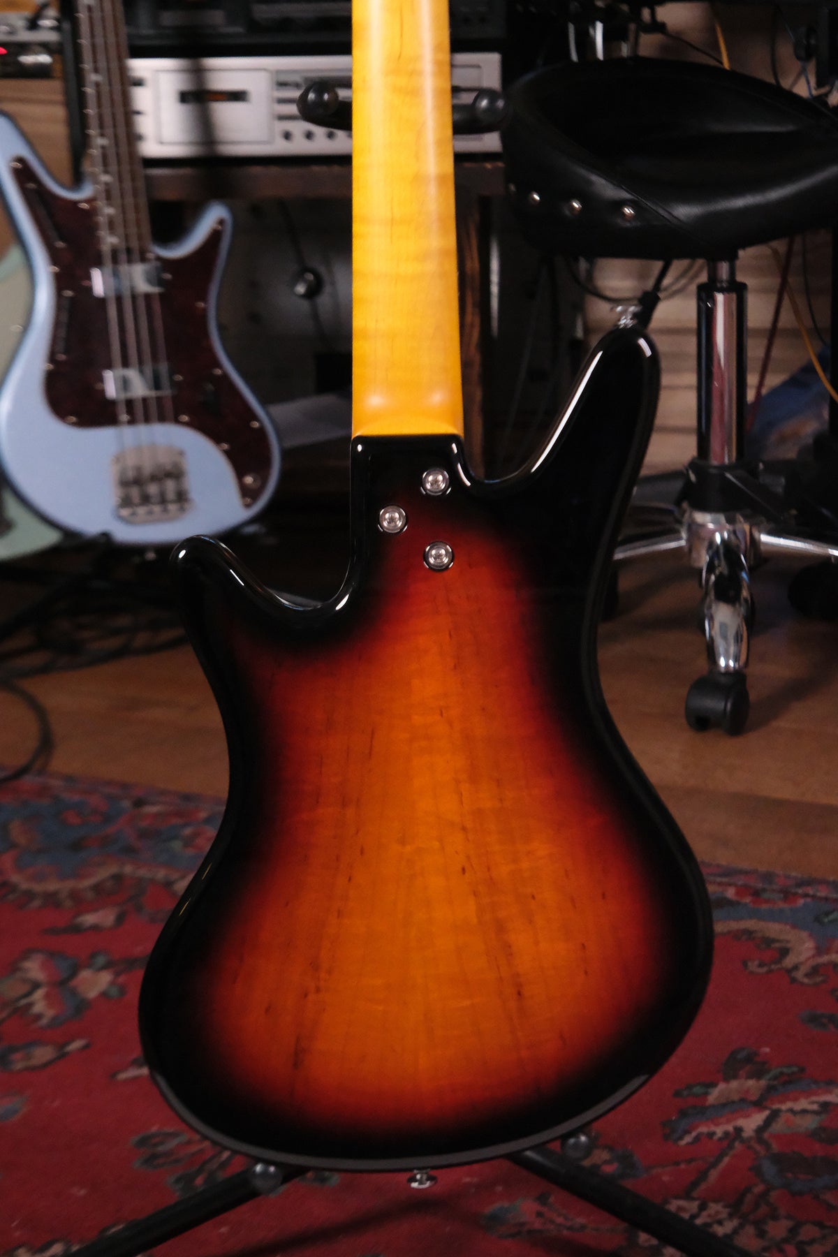 back body photo of the Acinonyx V - Faded 3-Tone Sunburst bass guitar