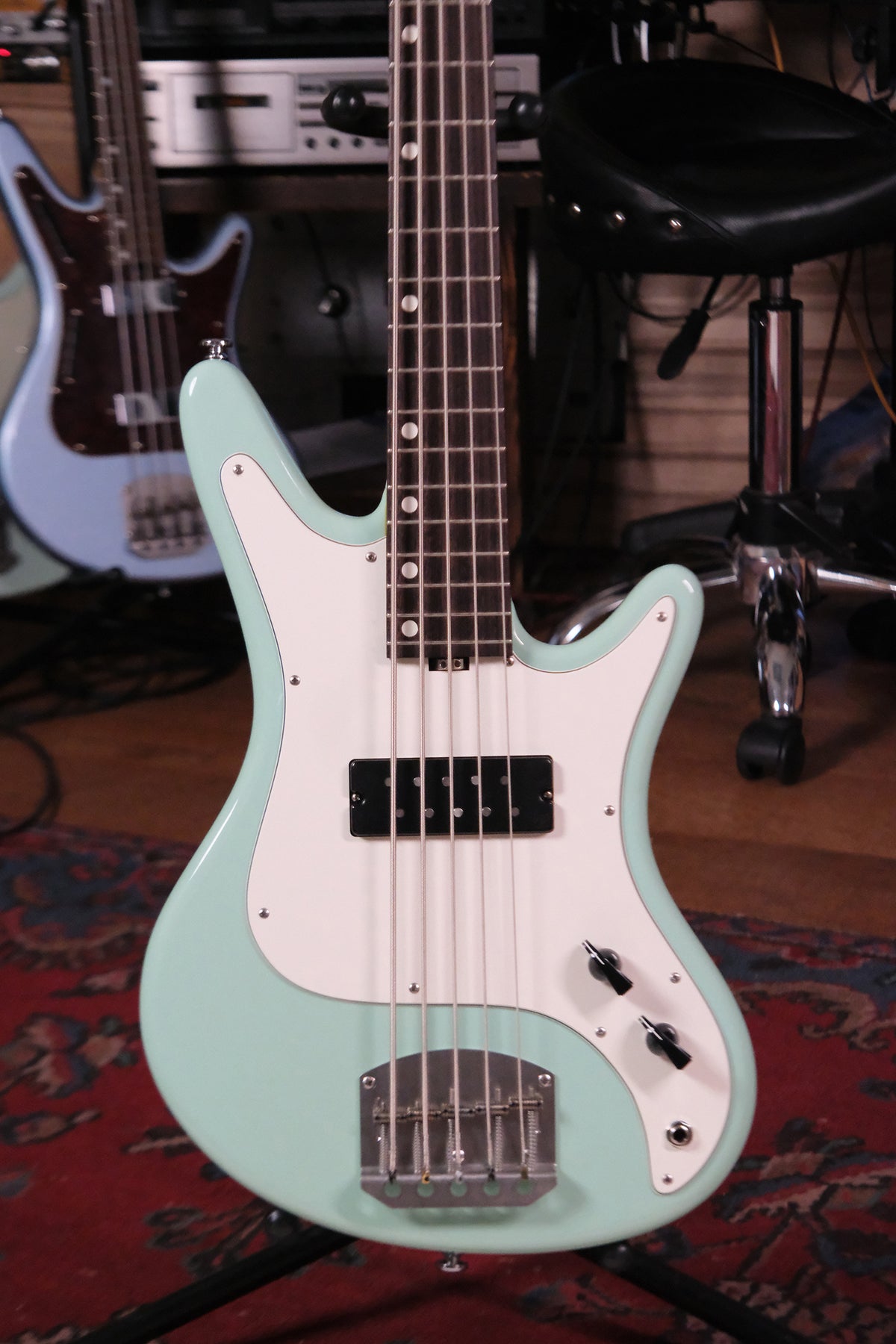 front view of the body of the Acinonyx V - Surf Green