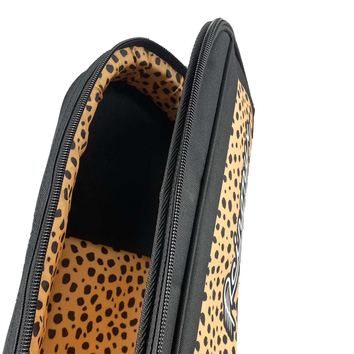 View of Top inside and outside Nordstrand Acinonyx Bass Gig Bag