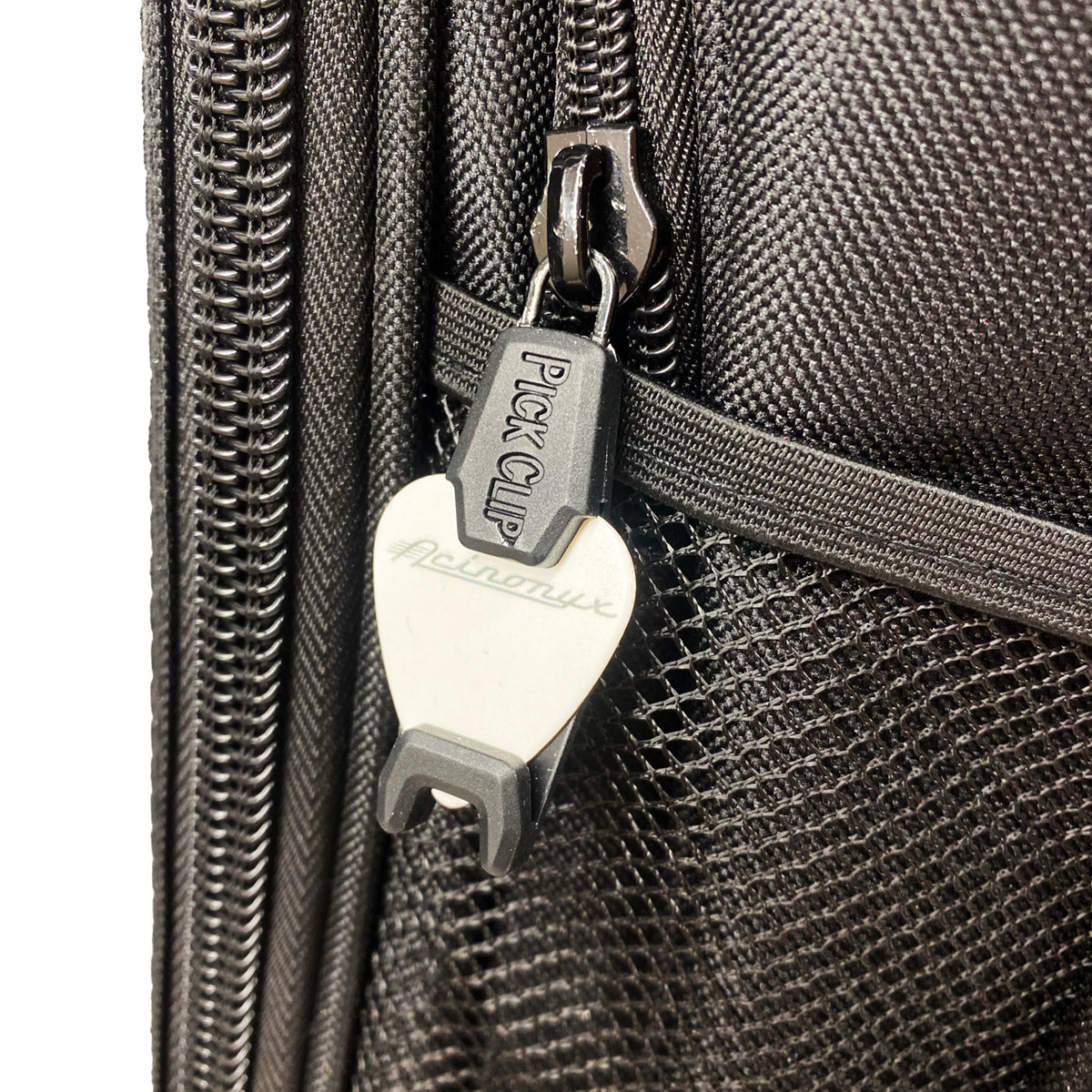 View of Zipper on Nordstrand Acinonyx Bass Gig Bag