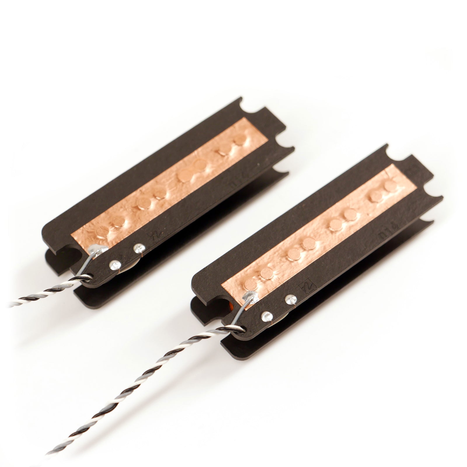 Rear view of Nordstrand Jazz Bar 4 Bass Pickup Set without covers